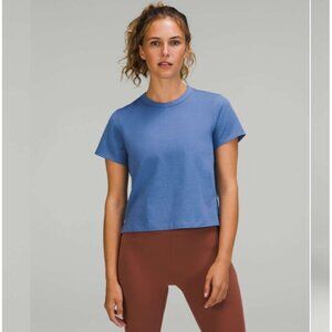 Lululemon cotton blend crop Tshirt, Blue, Size S J167